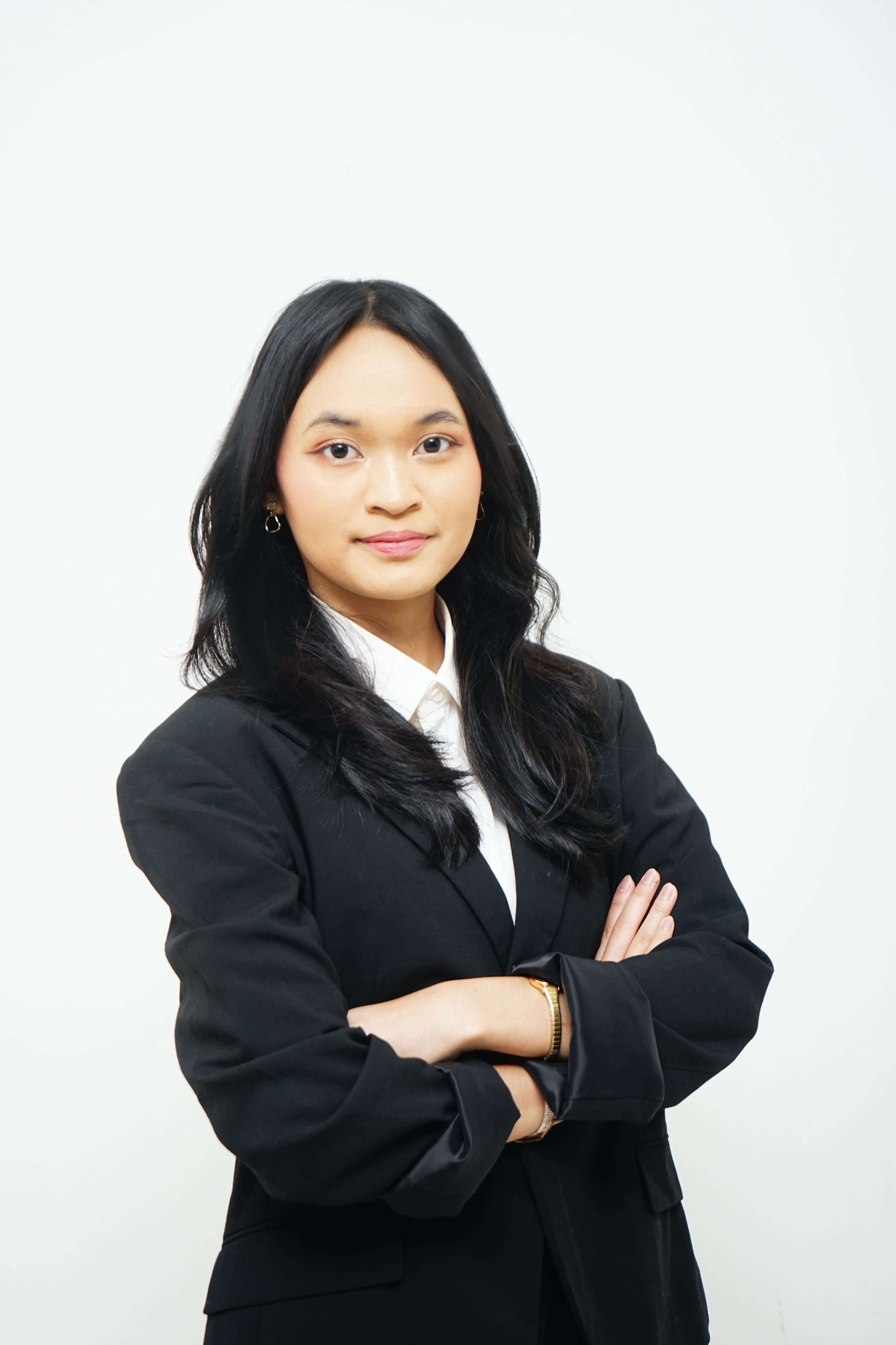 Trisha Nadhirah